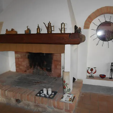 Podere Sammonti * مونتيريجيوني