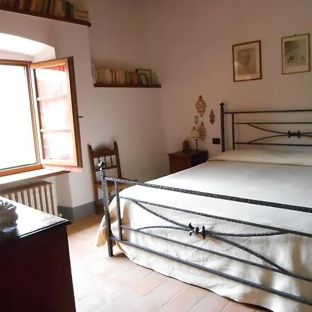 مزرعة للإقامة Podere Sammonti مونتيريجيوني